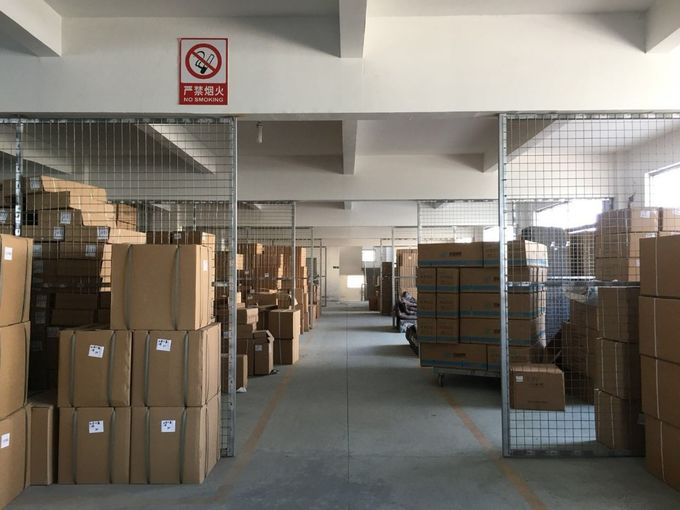 Partes europeias 3 do caminhão da lâmpada OE 9418205761 da cabeça do M-Benz